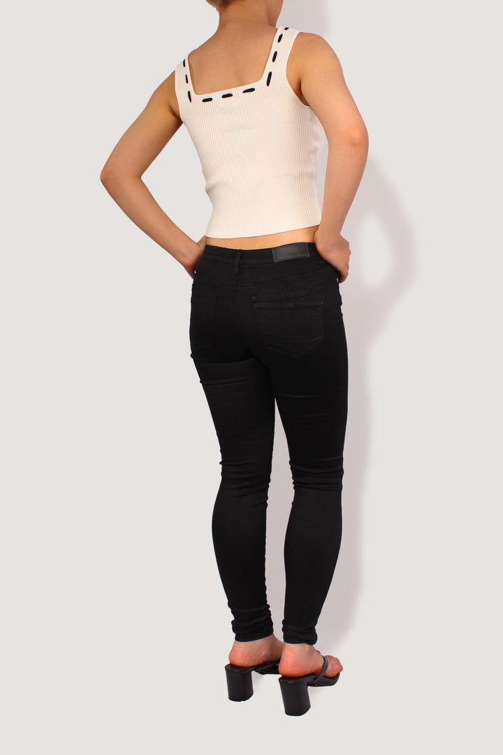 GISELLE BLACK JEANS