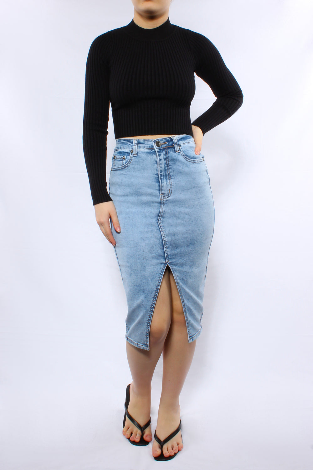 THE ABBEY KNIT TOP