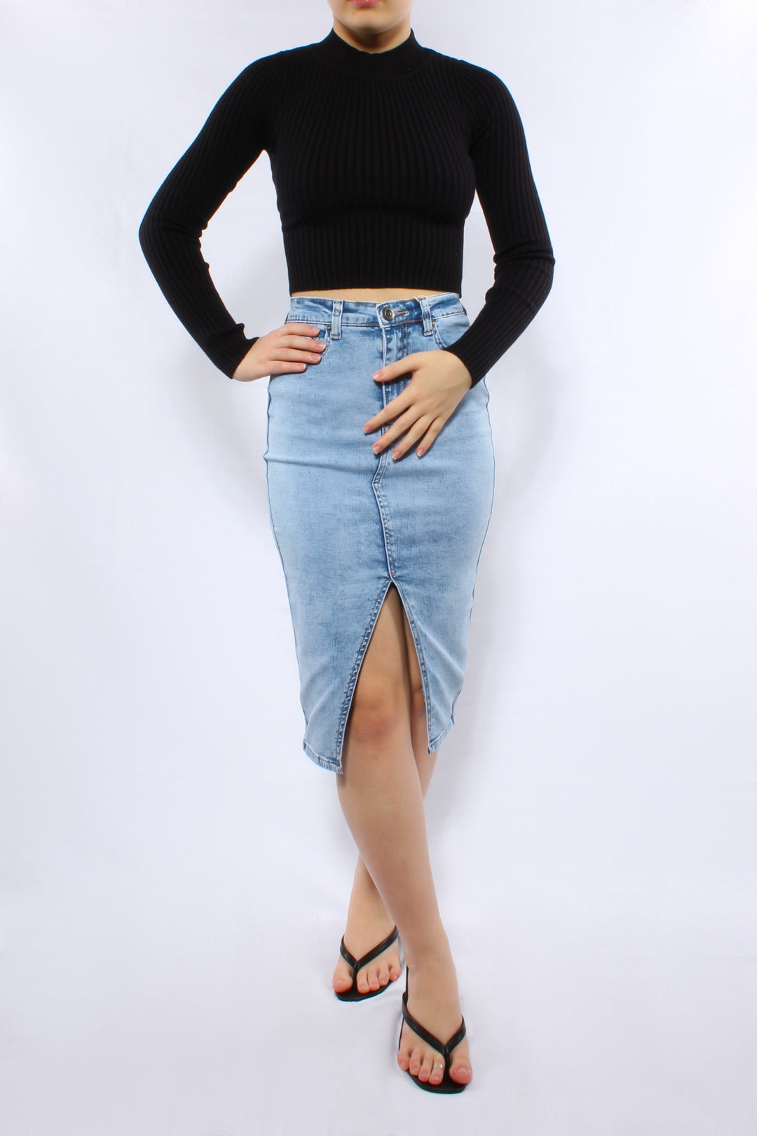 THE ABBEY KNIT TOP